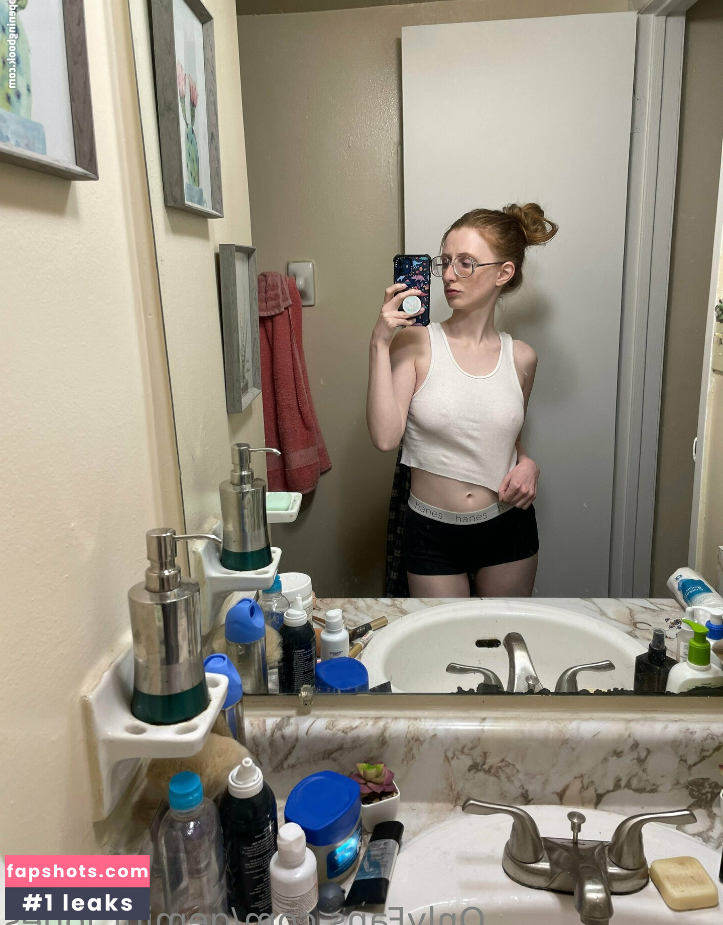 gemini_jones gallery photo #2