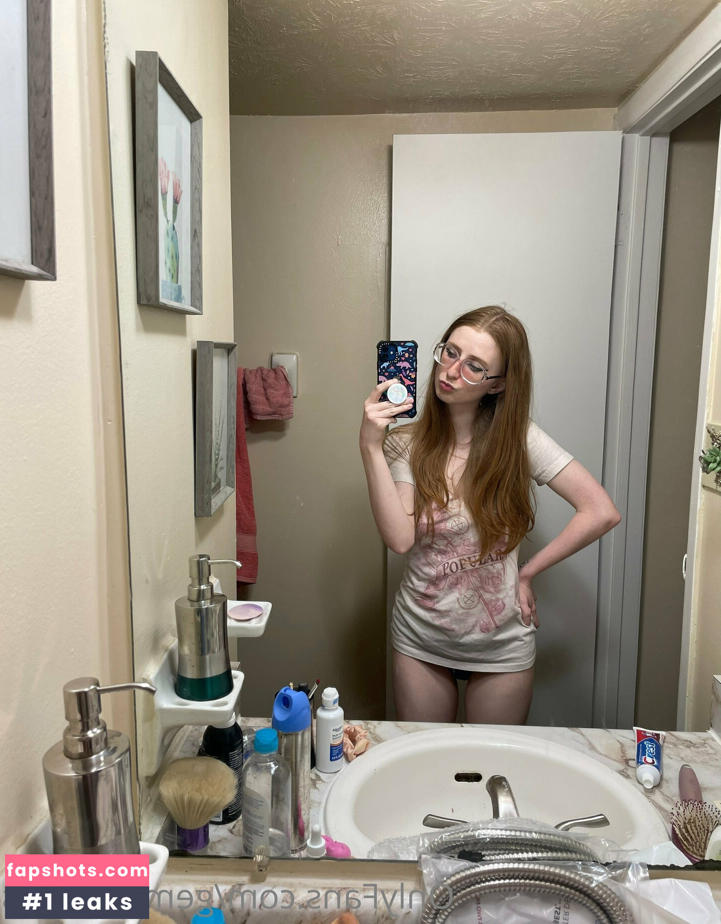 gemini_jones gallery photo #4