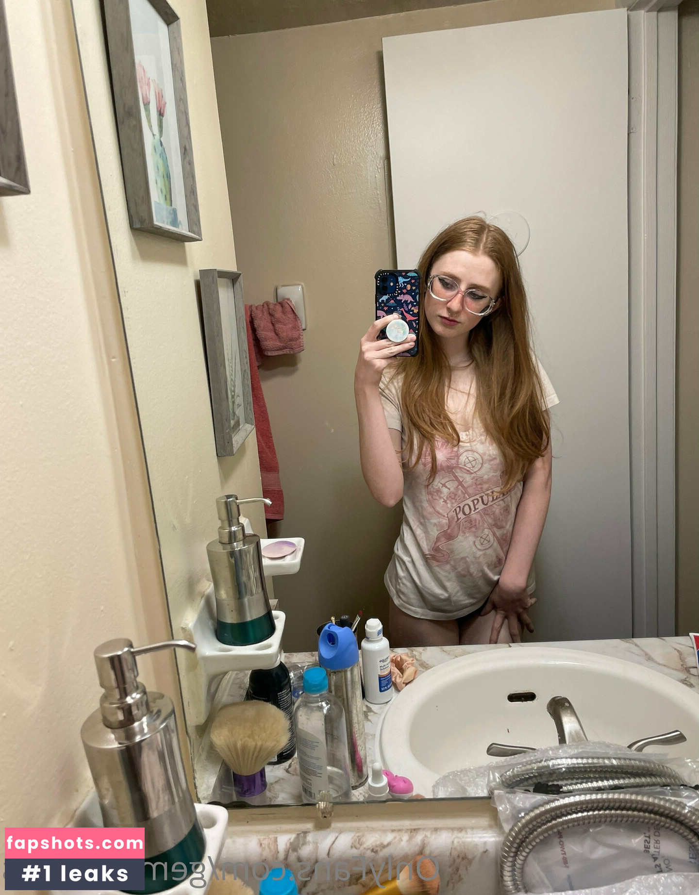 gemini_jones gallery photo #7