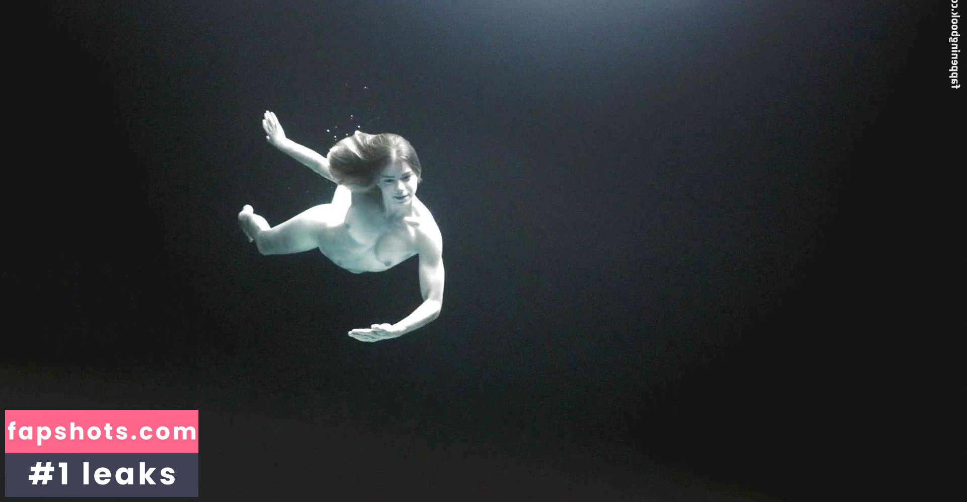 Gemita Samarra gallery photo #4