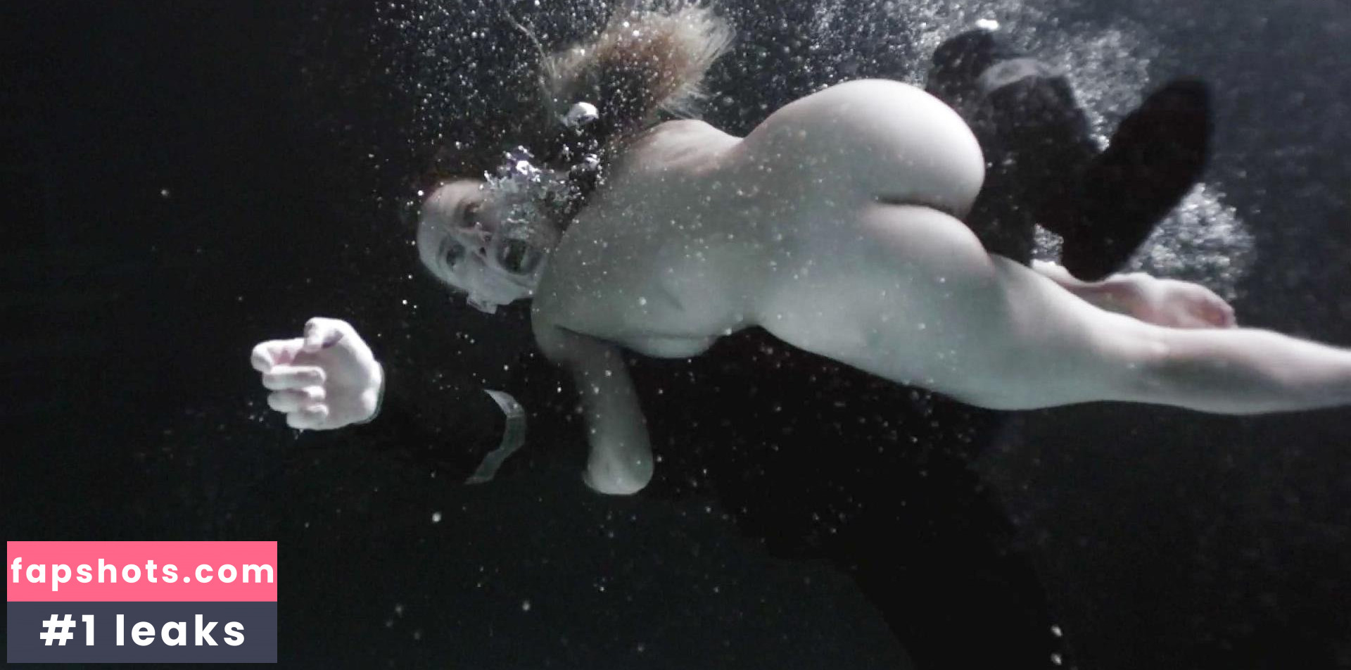 Gemita Samarra gallery photo #5