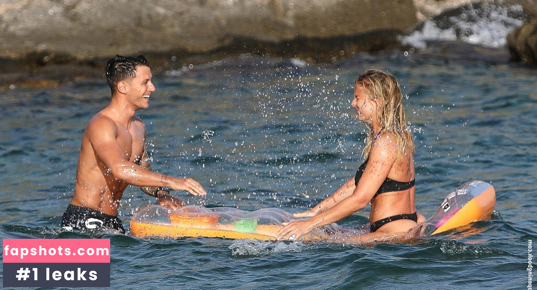 Gemma Atkinson gallery photo #396