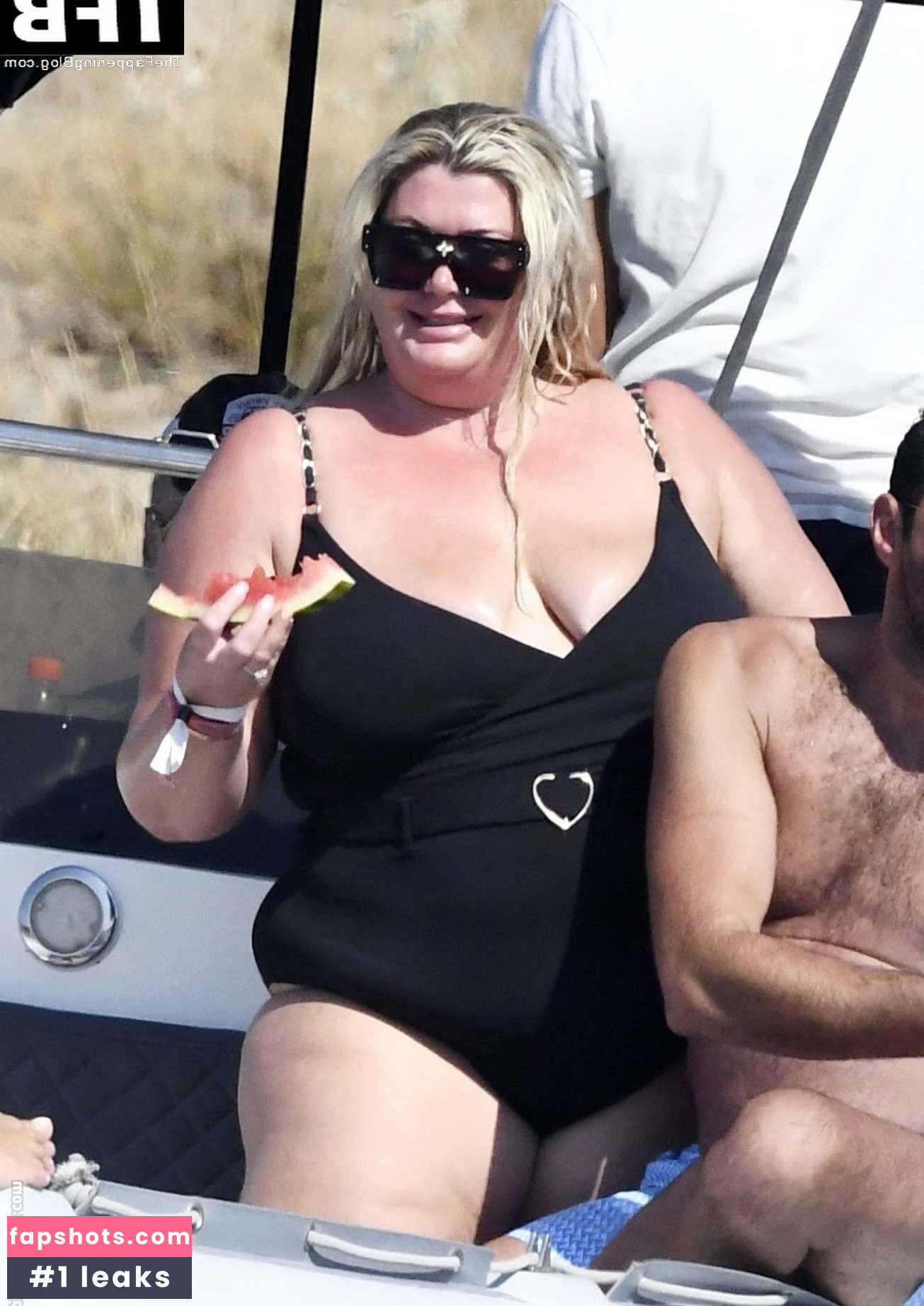 Gemma Collins Nude Leaks OnlyFans Photos #114 - LeakJerk