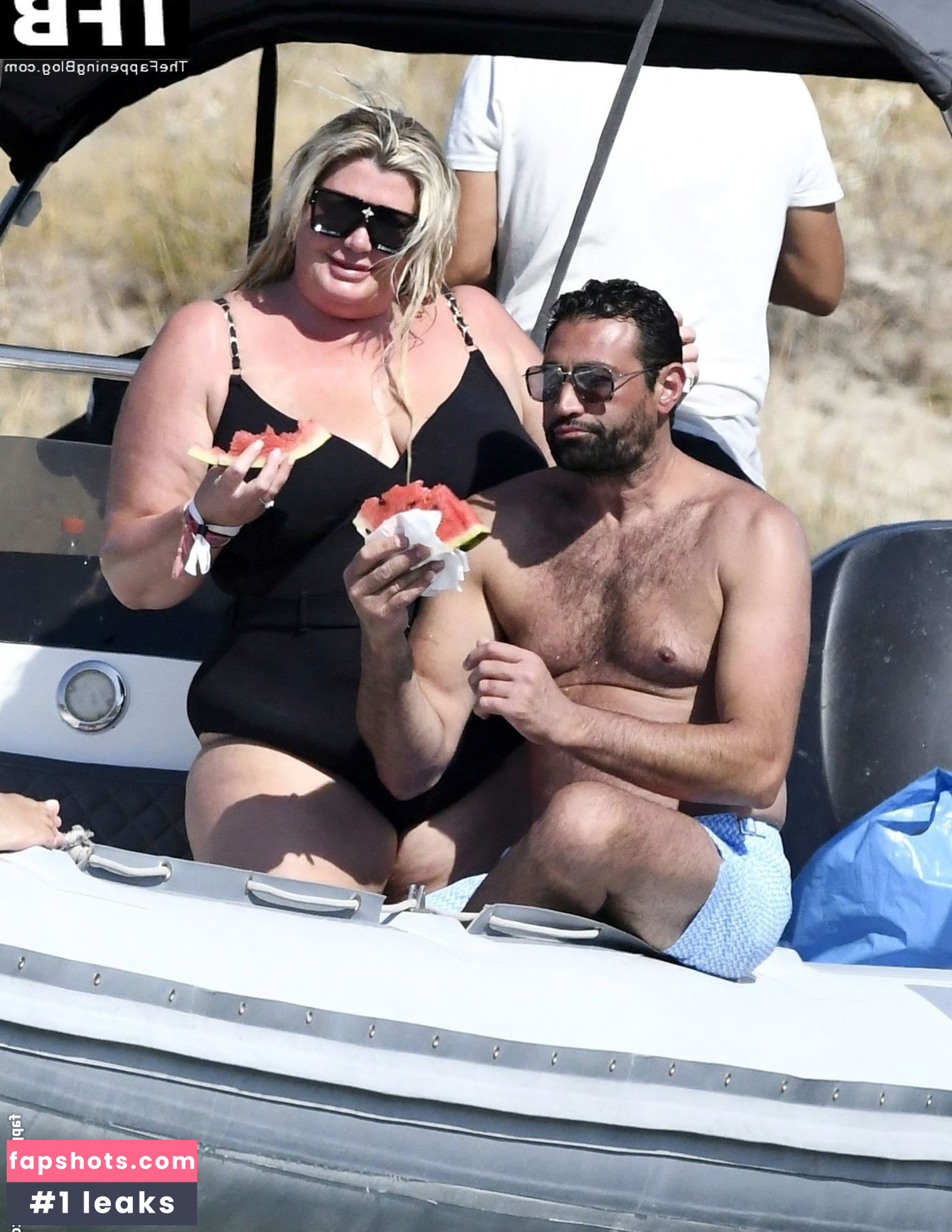 Gemma Collins Nude Leaks OnlyFans Photos #115 - LeakJerk