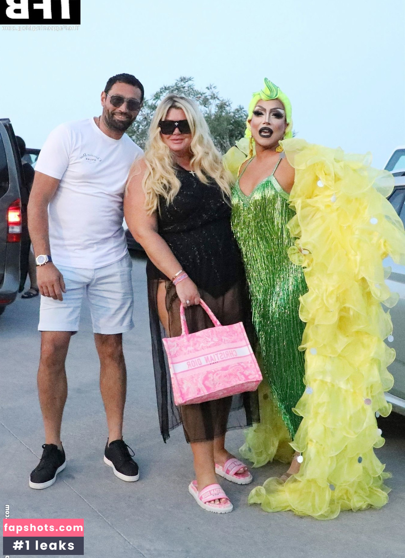 Gemma Collins Nude Leaks OnlyFans Photos #123 - LeakJerk