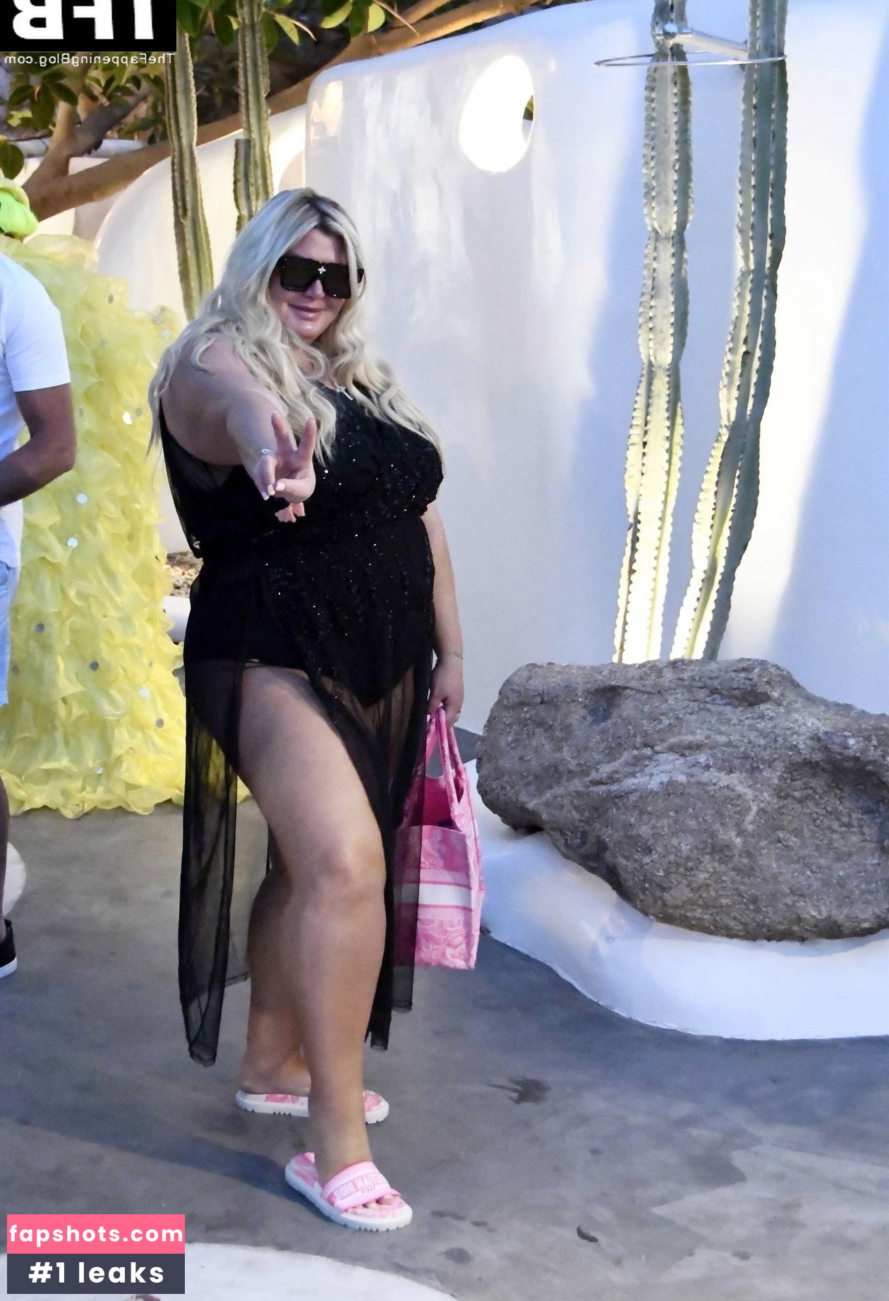 Gemma Collins Nude Leaks OnlyFans Photos #132 - LeakJerk