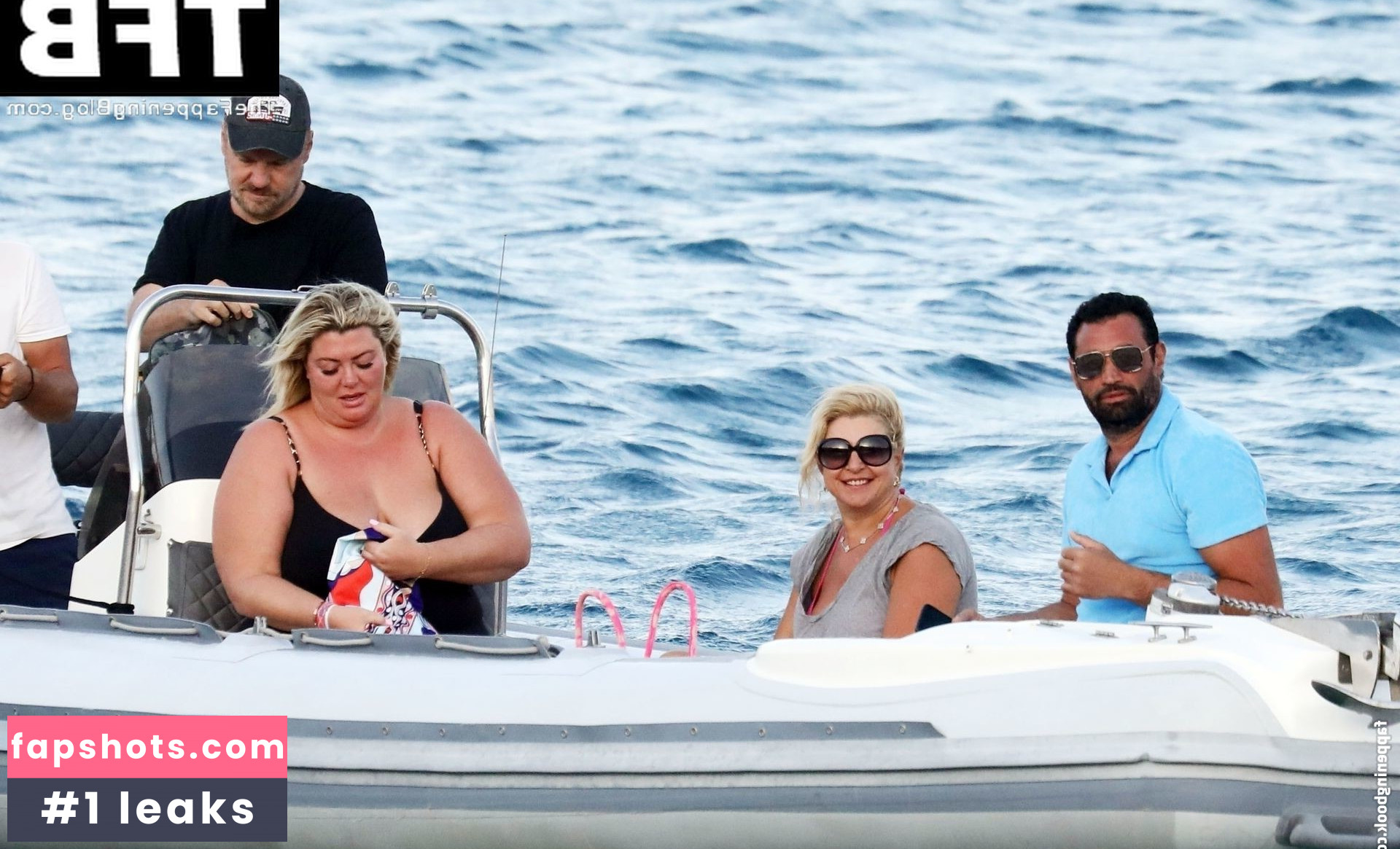 Gemma Collins Nude Leaks OnlyFans Photos #15 - LeakJerk