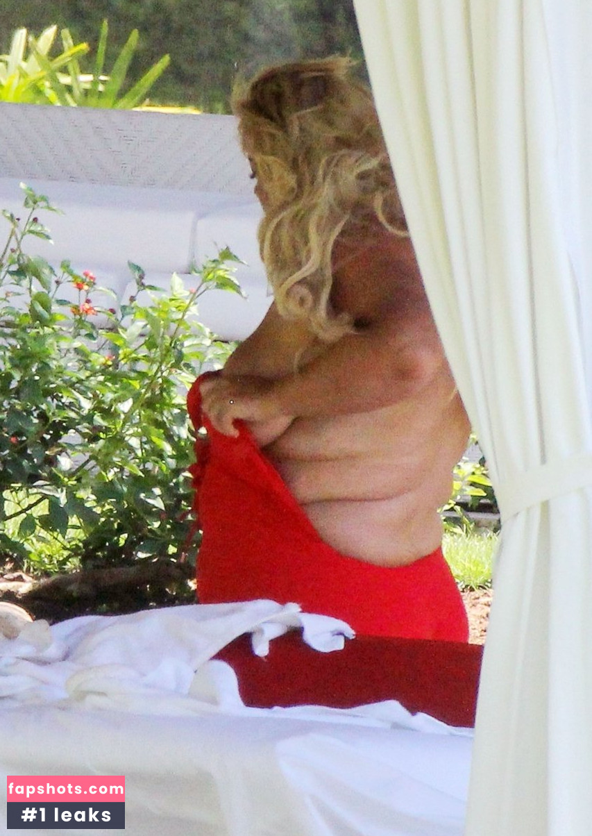 Gemma Collins Nude Leaks OnlyFans Photos #186 - LeakJerk