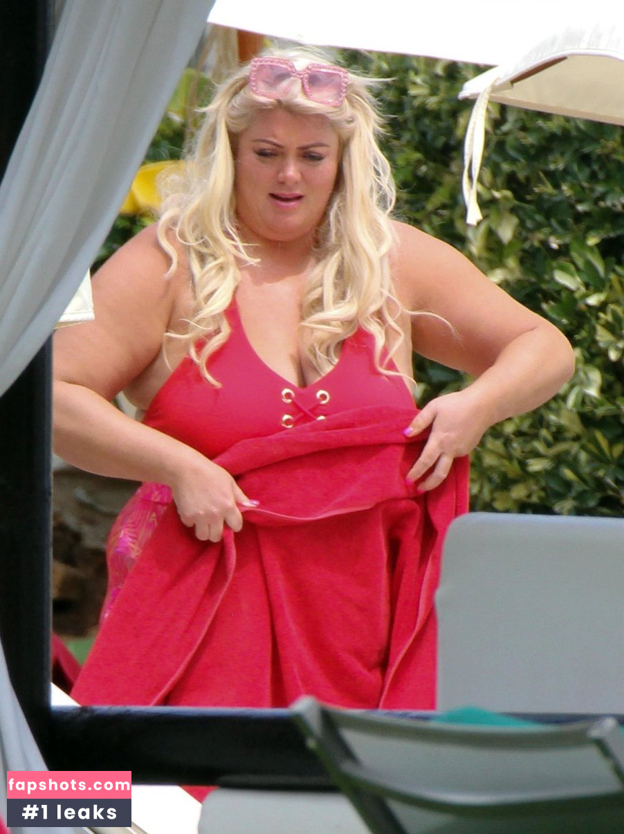 Gemma Collins Nude Leaks OnlyFans Photos #220 - LeakJerk