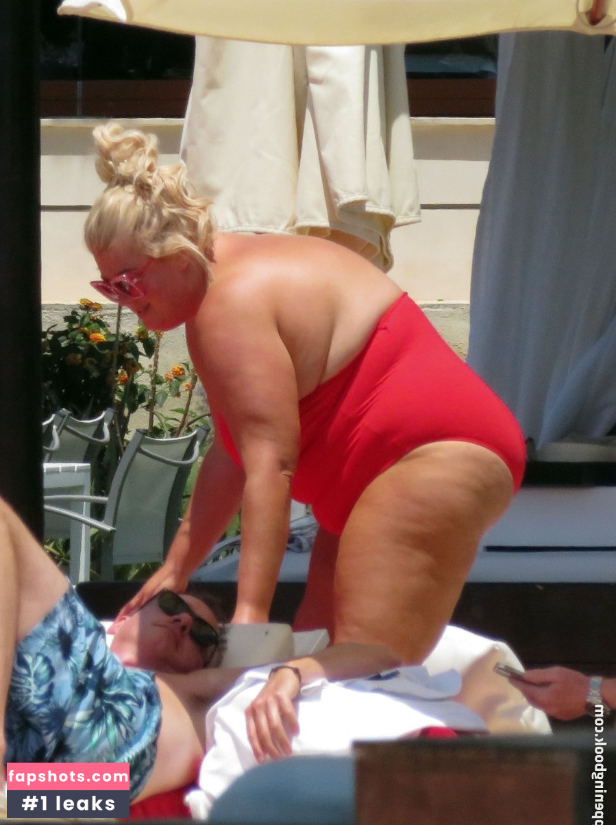 Gemma Collins Nude Leaks OnlyFans Photos #222 - LeakJerk