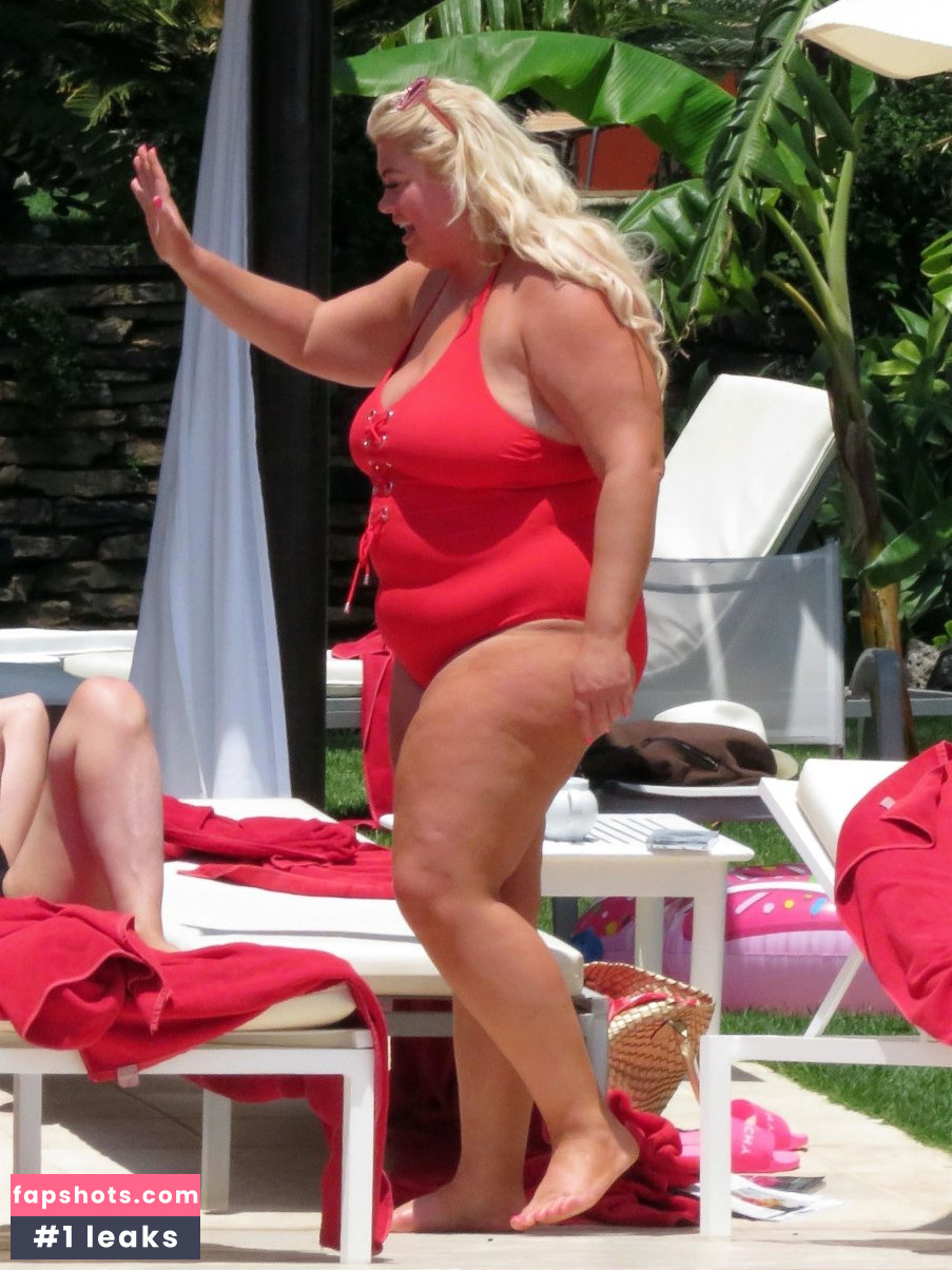 Gemma Collins Nude Leaks OnlyFans Photos #228 - LeakJerk