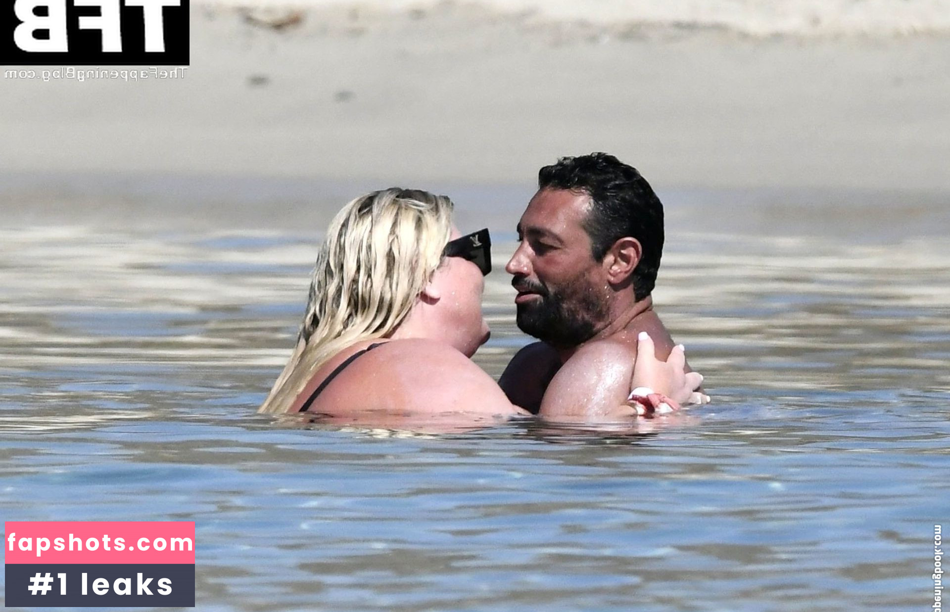 Gemma Collins Nude Leaks OnlyFans Photos #26 - LeakJerk