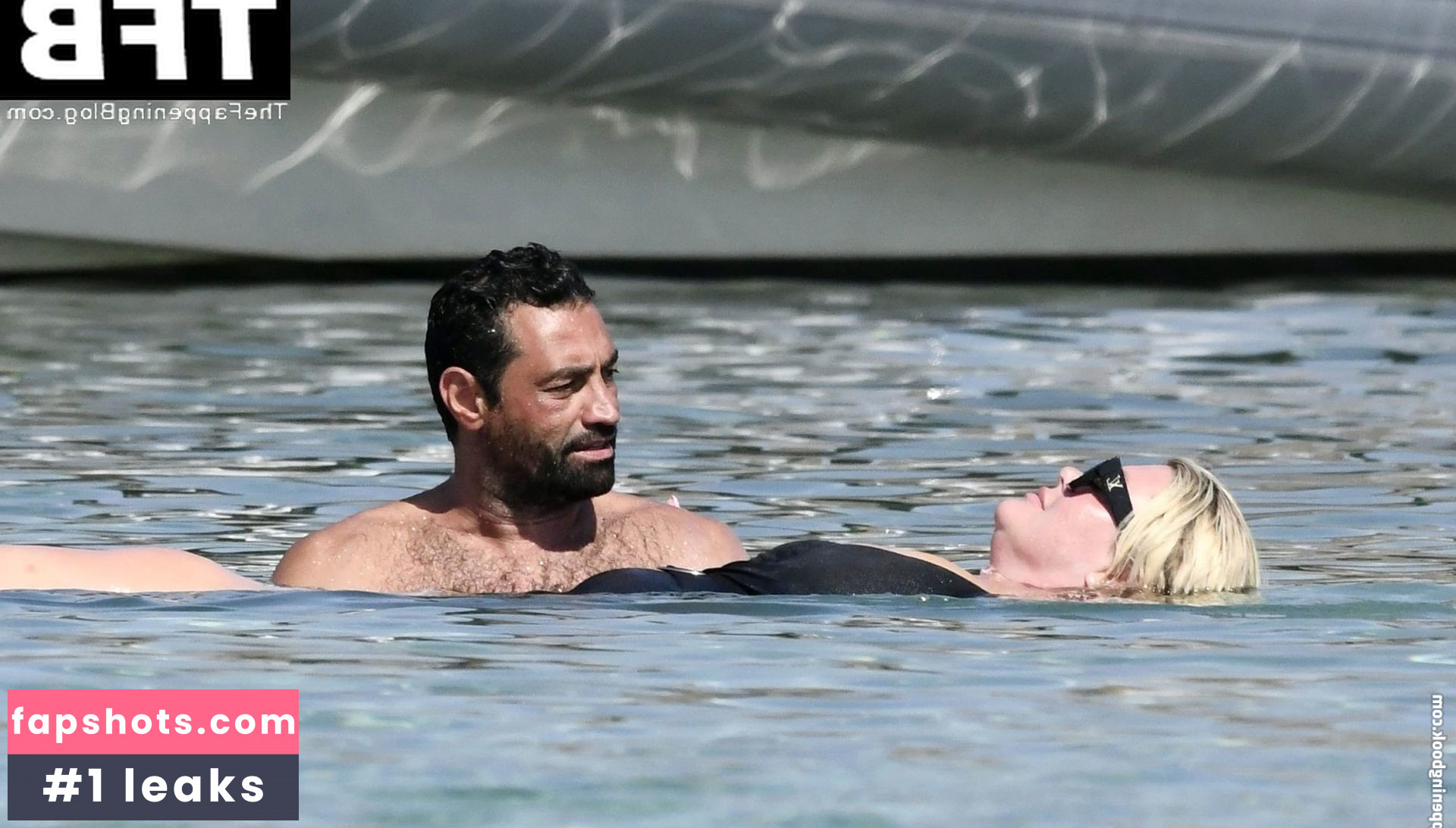 Gemma Collins Nude Leaks OnlyFans Photos #27 - LeakJerk