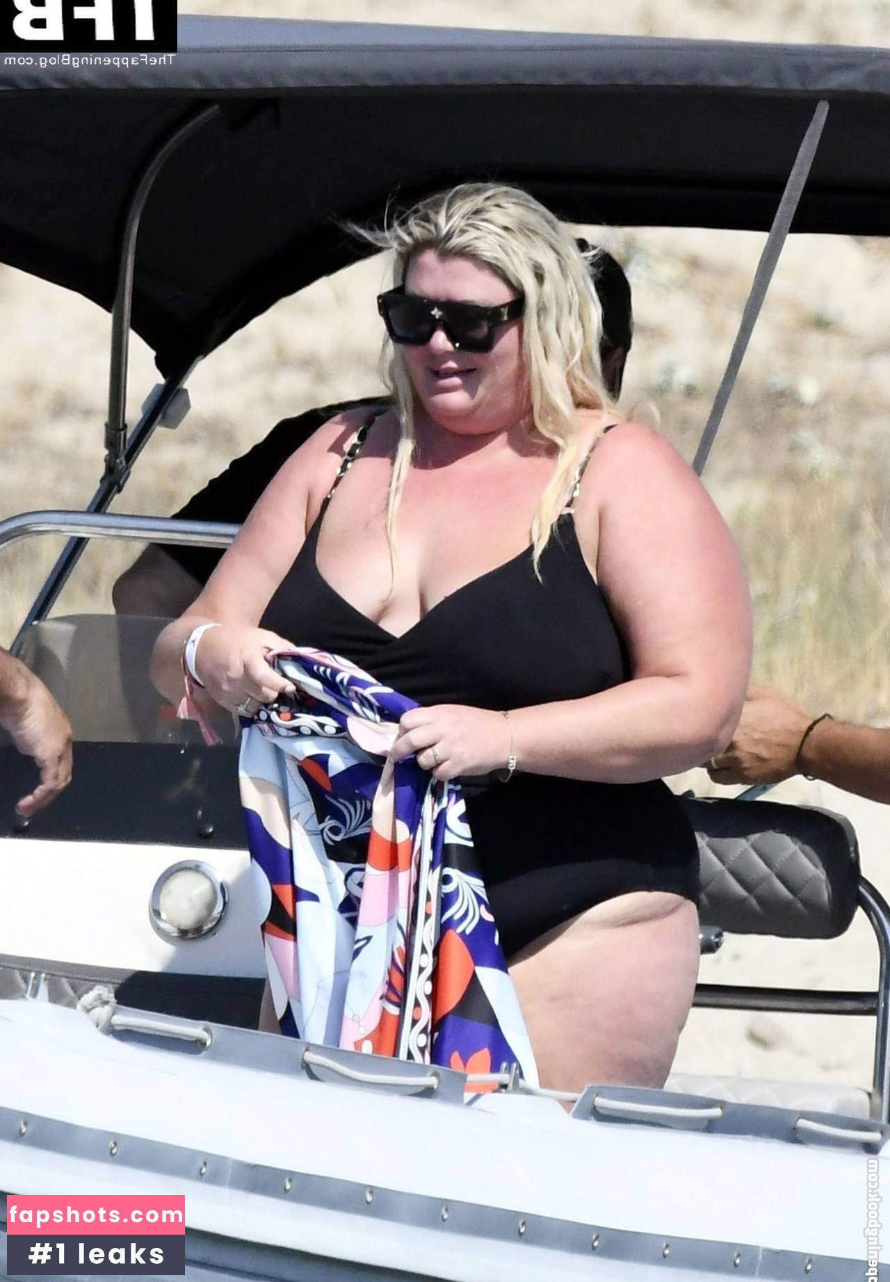 Gemma Collins Nude Leaks OnlyFans Photos #53 - LeakJerk