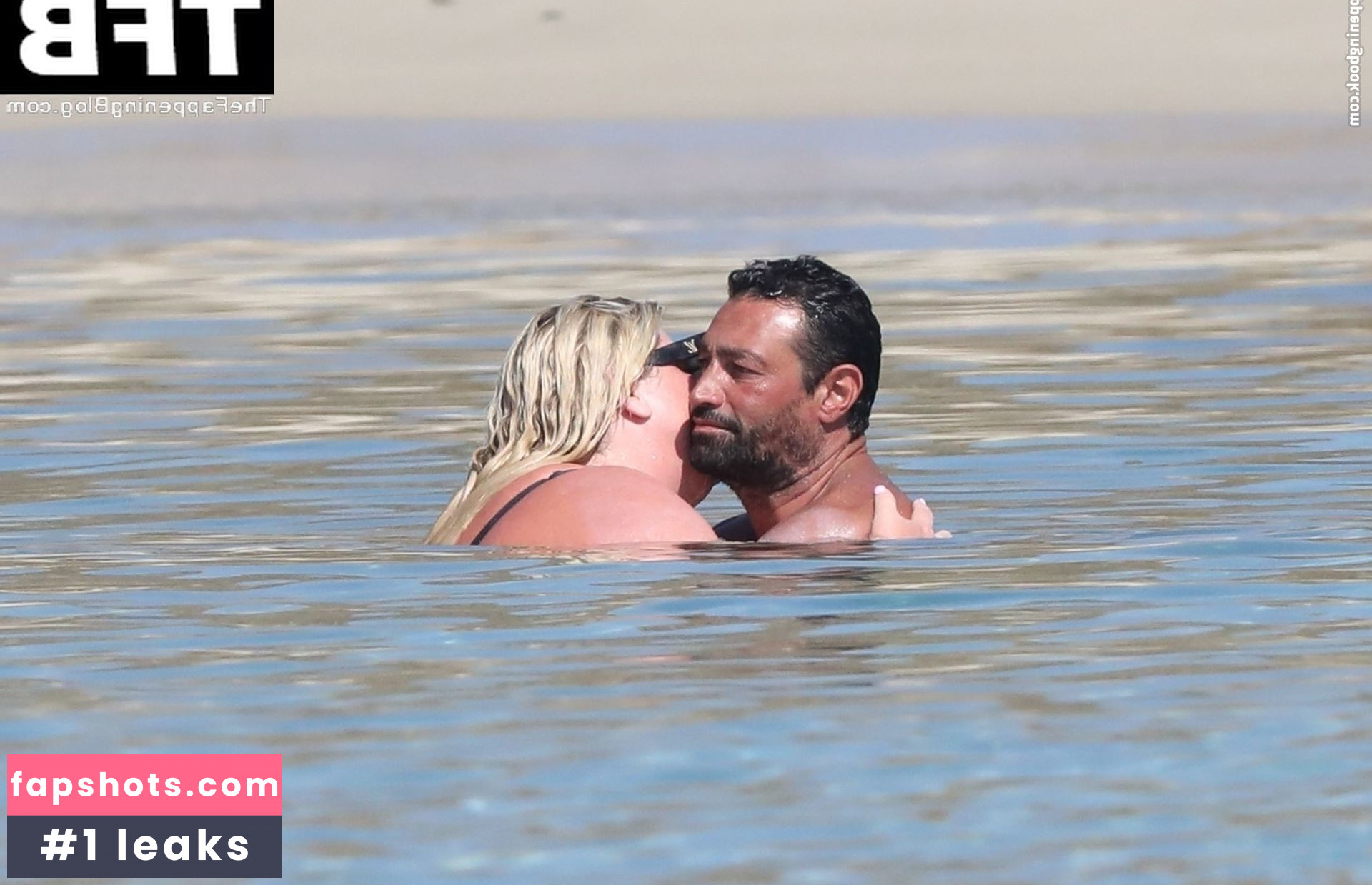 Gemma Collins Nude Leaks OnlyFans Photos #61 - LeakJerk