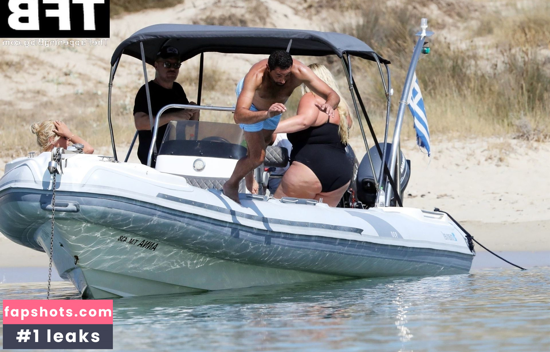 Gemma Collins Nude Leaks OnlyFans Photos #68 - LeakJerk