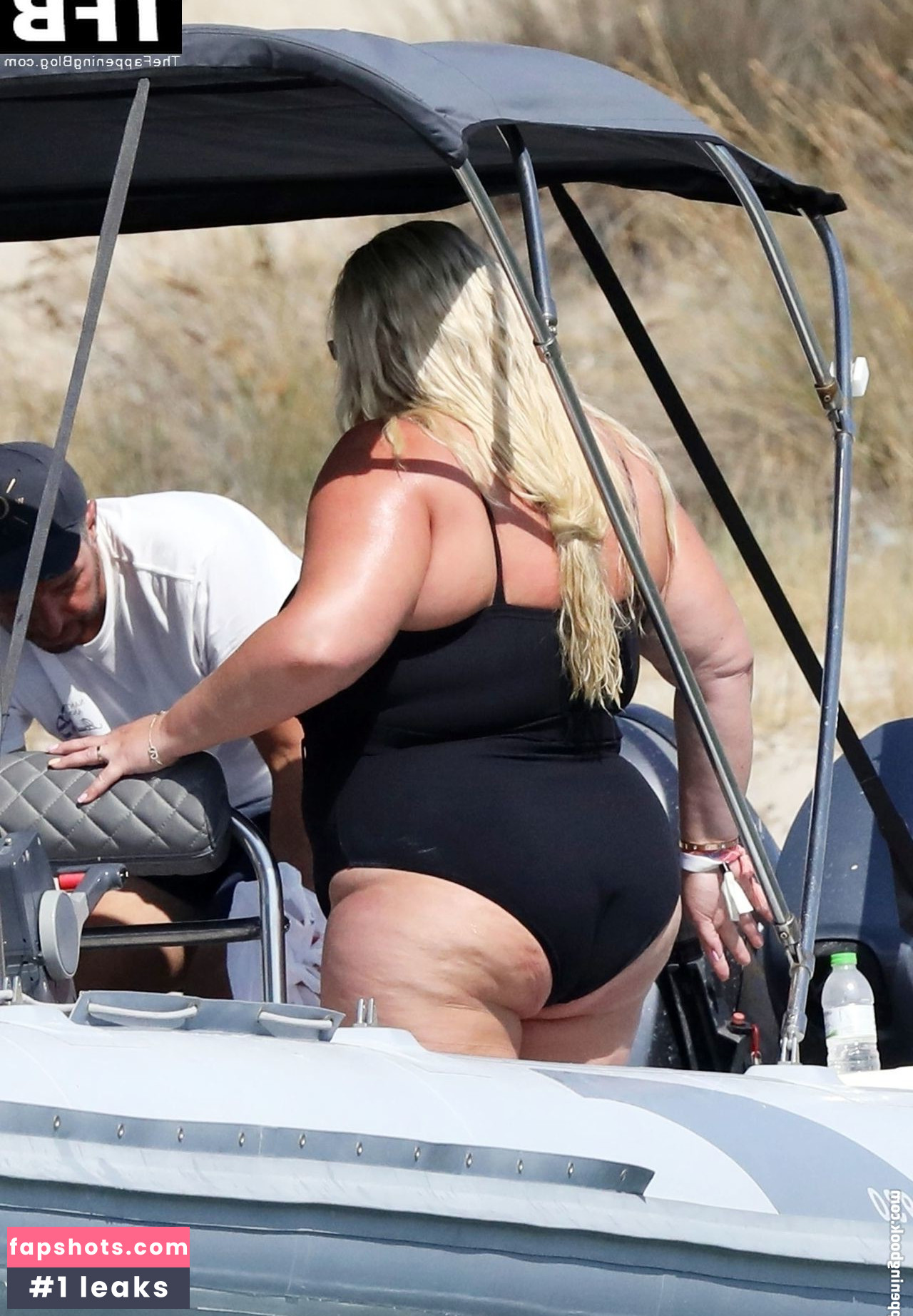Gemma Collins Nude Leaks OnlyFans Photos #72 - LeakJerk