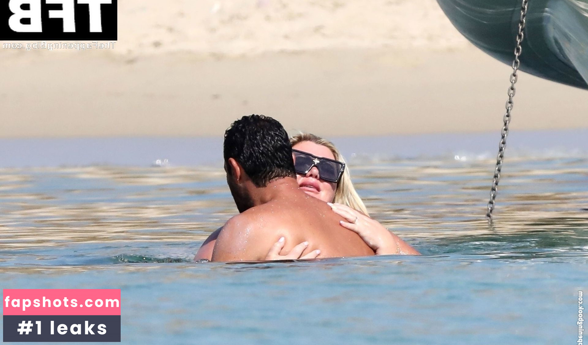 Gemma Collins Nude Leaks OnlyFans Photos #77 - LeakJerk