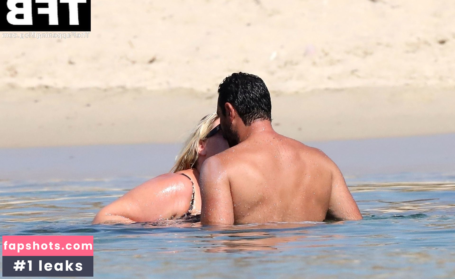 Gemma Collins Nude Leaks OnlyFans Photos #79 - LeakJerk