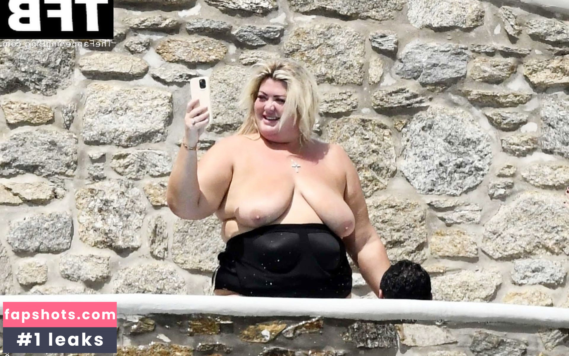 Gemma Collins Nude Leaks OnlyFans Photos #9 - LeakJerk