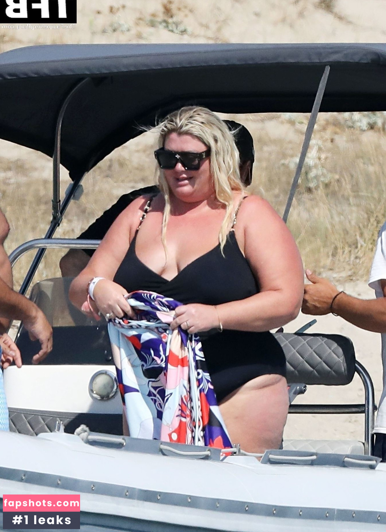 Gemma Collins Nude Leaks OnlyFans Photos #83 - LeakJerk