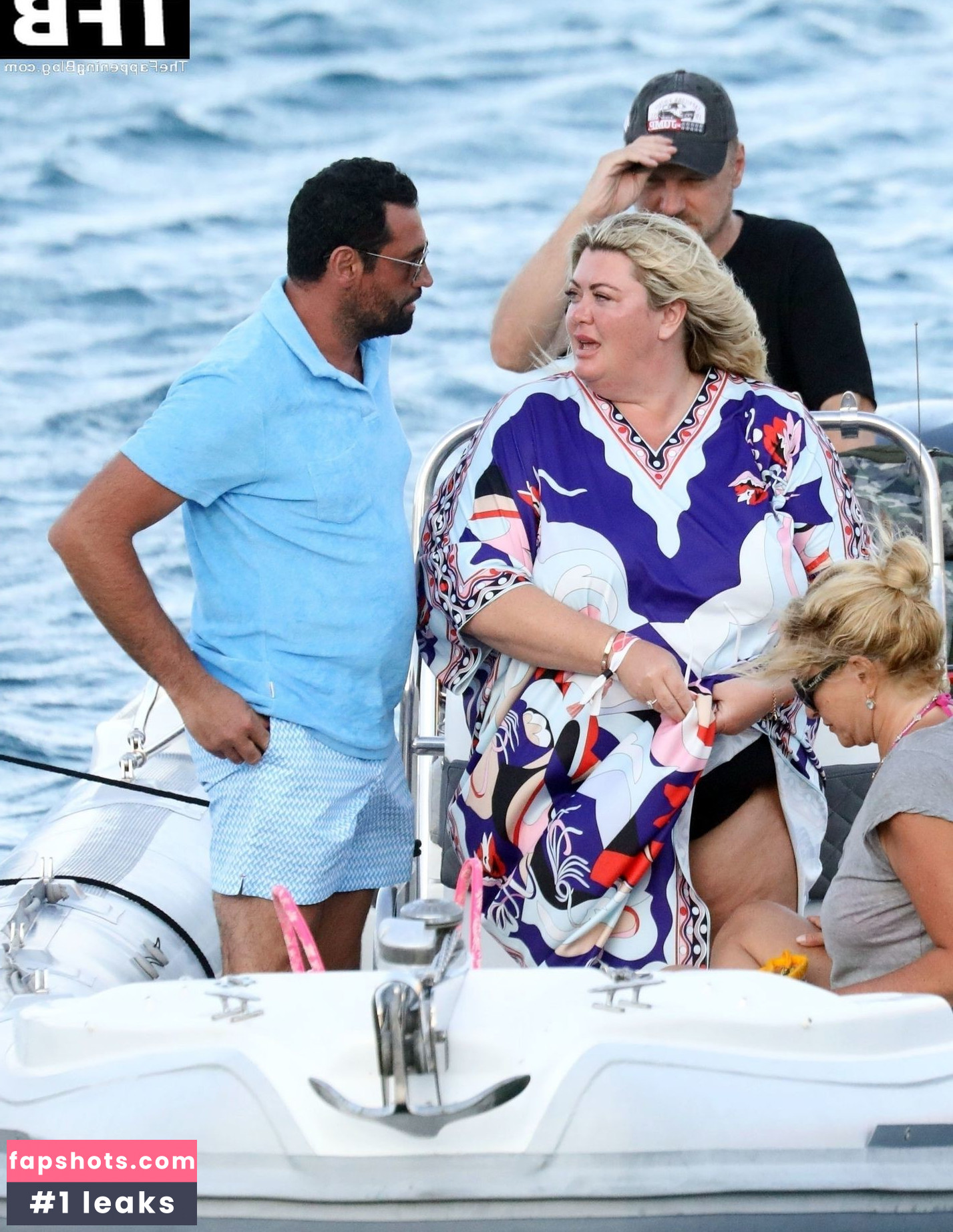 Gemma Collins Nude Leaks OnlyFans Photos #10 - LeakJerk