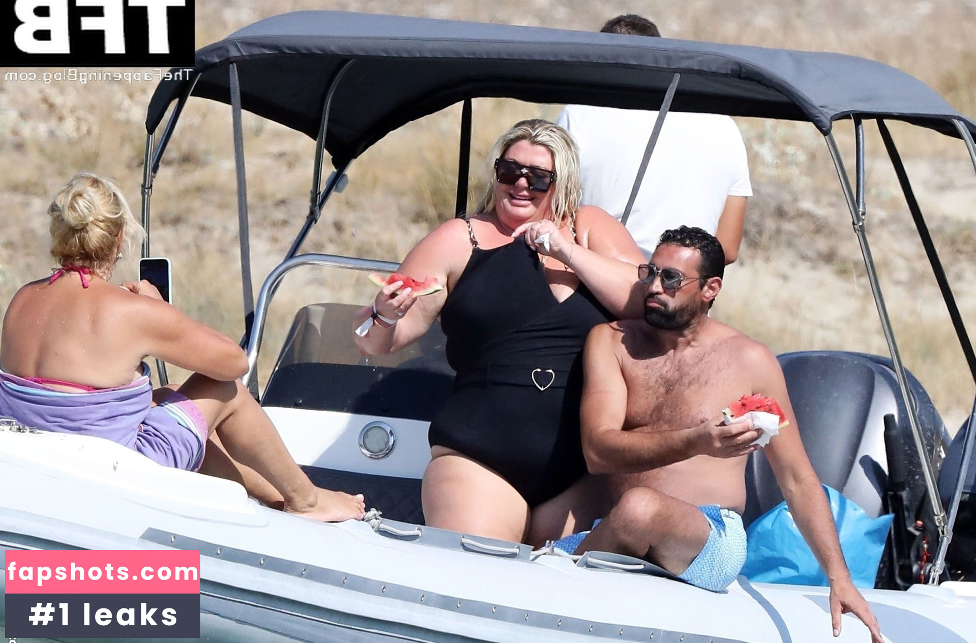Gemma Collins Nude Leaks OnlyFans Photos #100 - LeakJerk