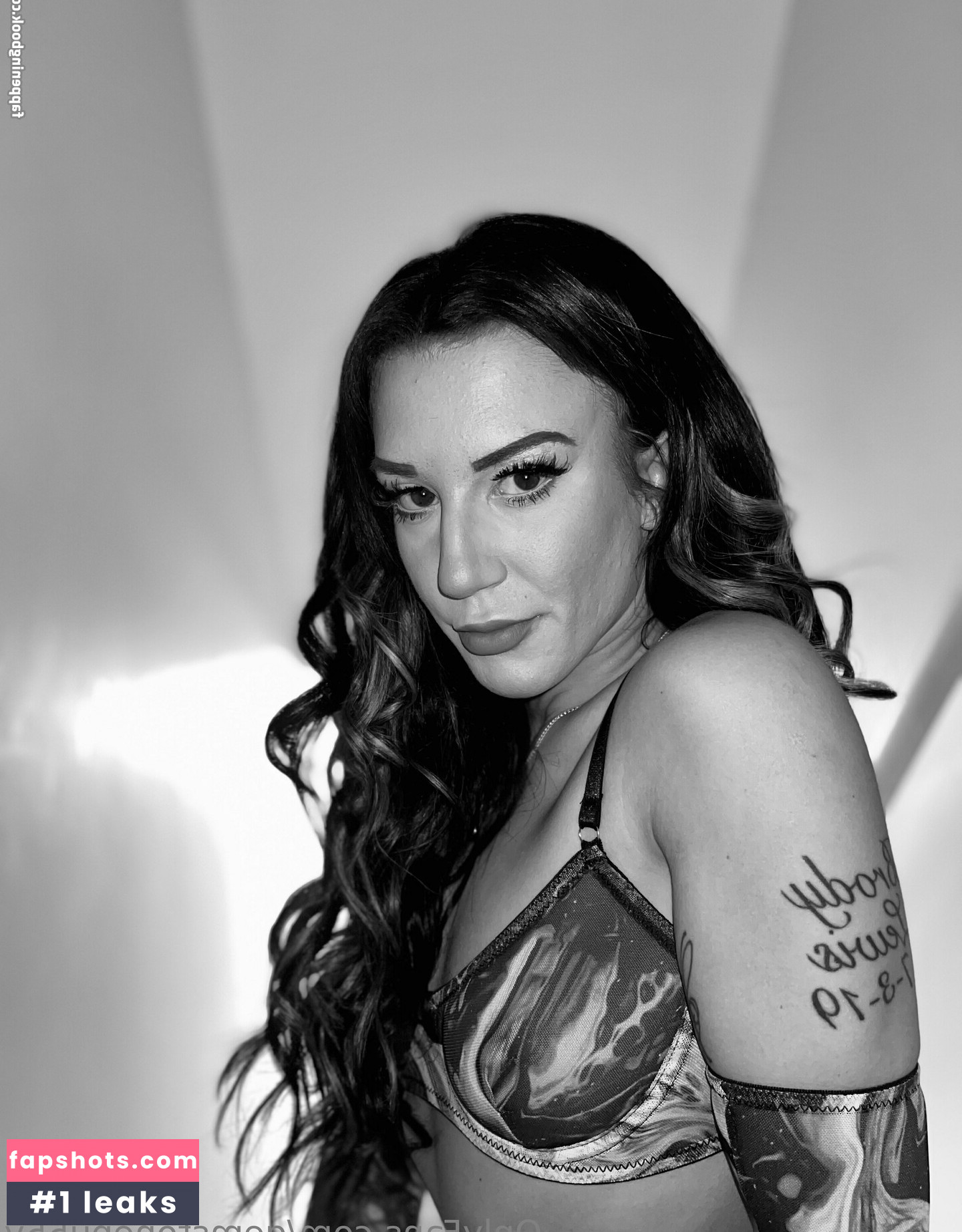 gemstonepu55y gallery photo #3