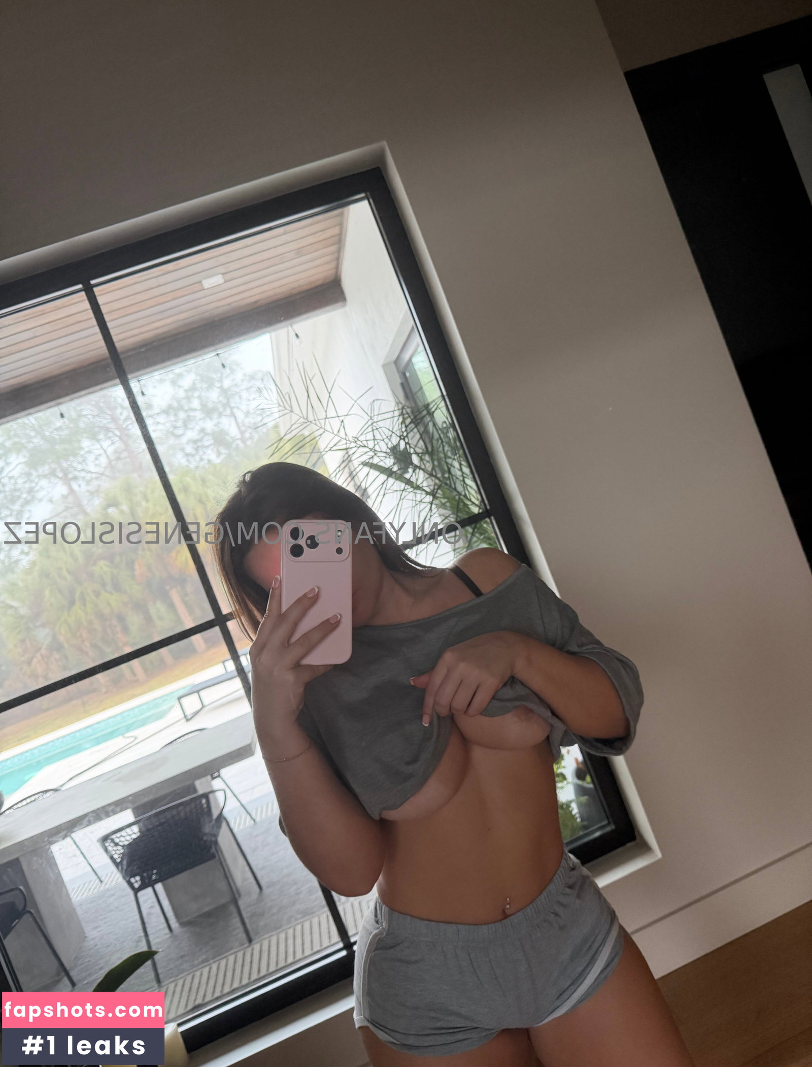 Genesis Lopez gallery photo #3441