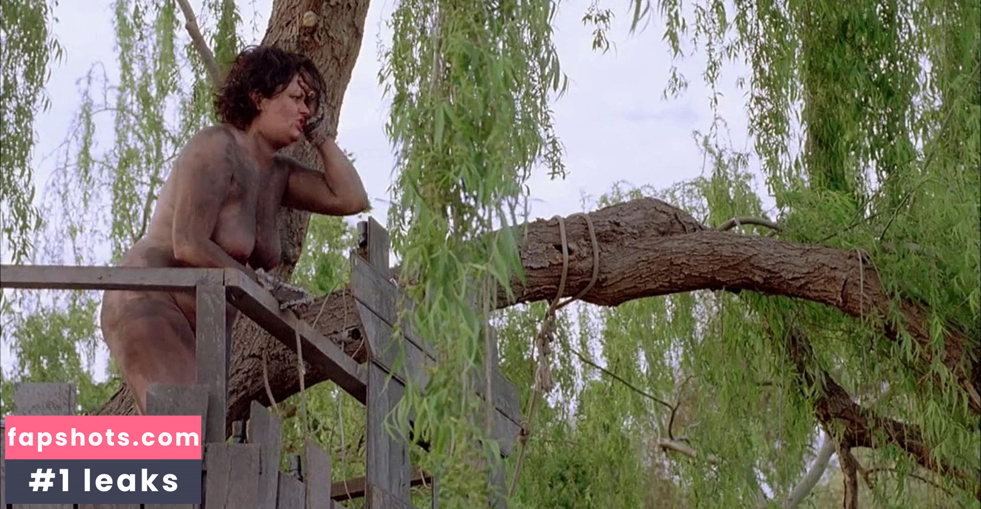 Geneviève Lemon gallery photo #11