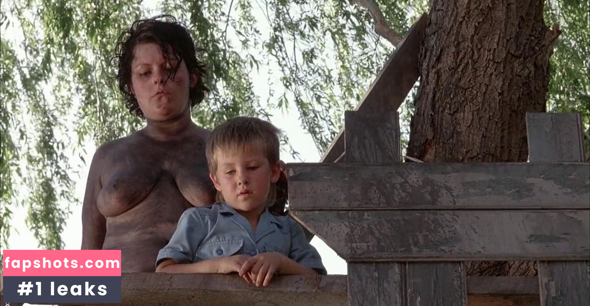 Geneviève Lemon gallery photo #14