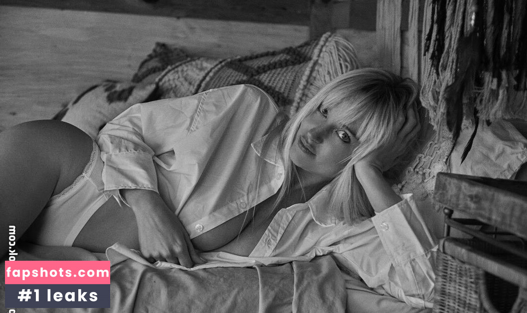 Genevieve Morton Nude Leaks OnlyFans Photos #125 - LeakJerk