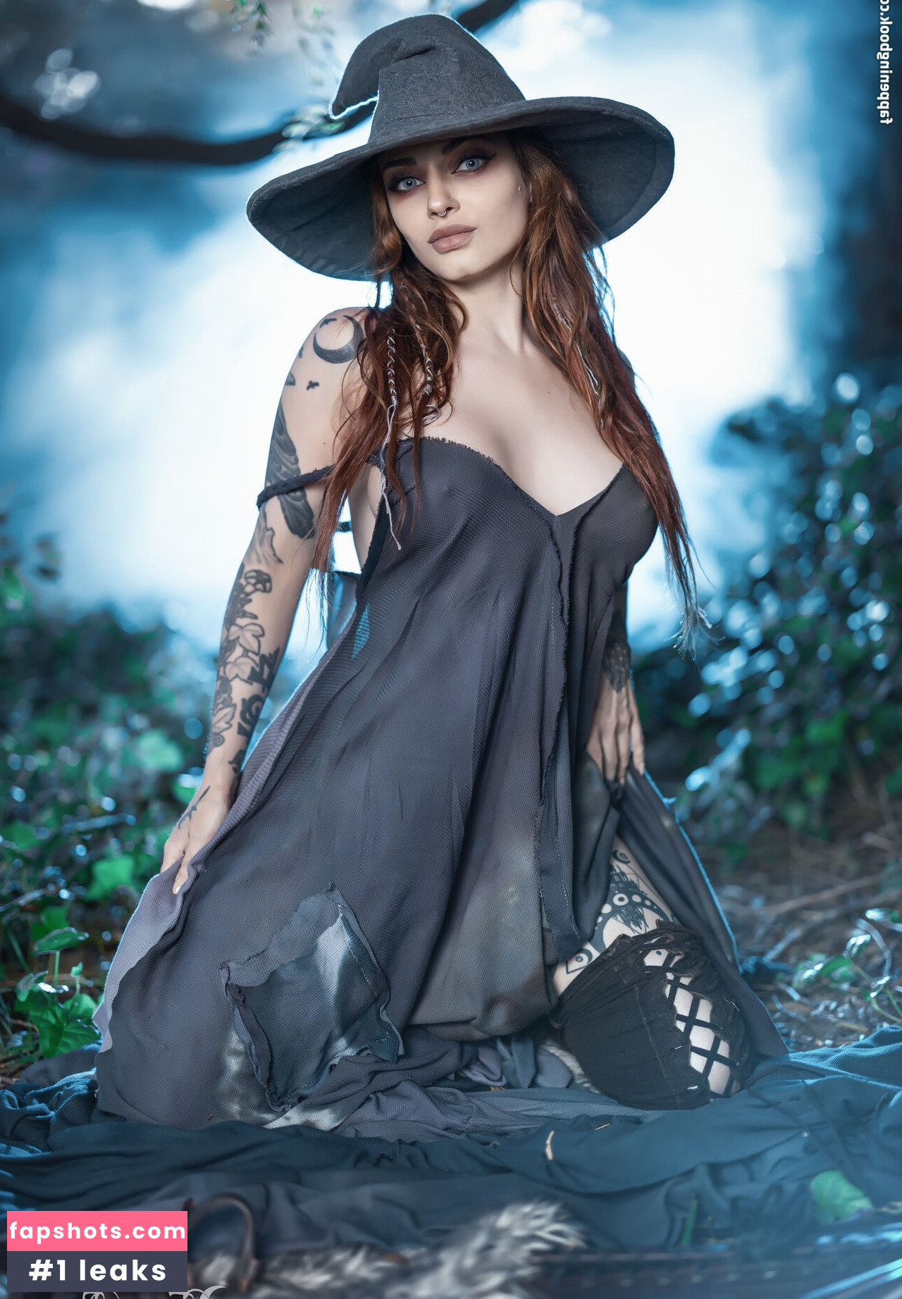 Genevieve gallery photo #69