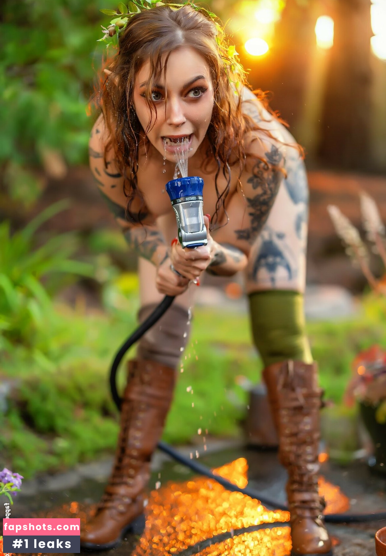 Genevieve gallery photo #76