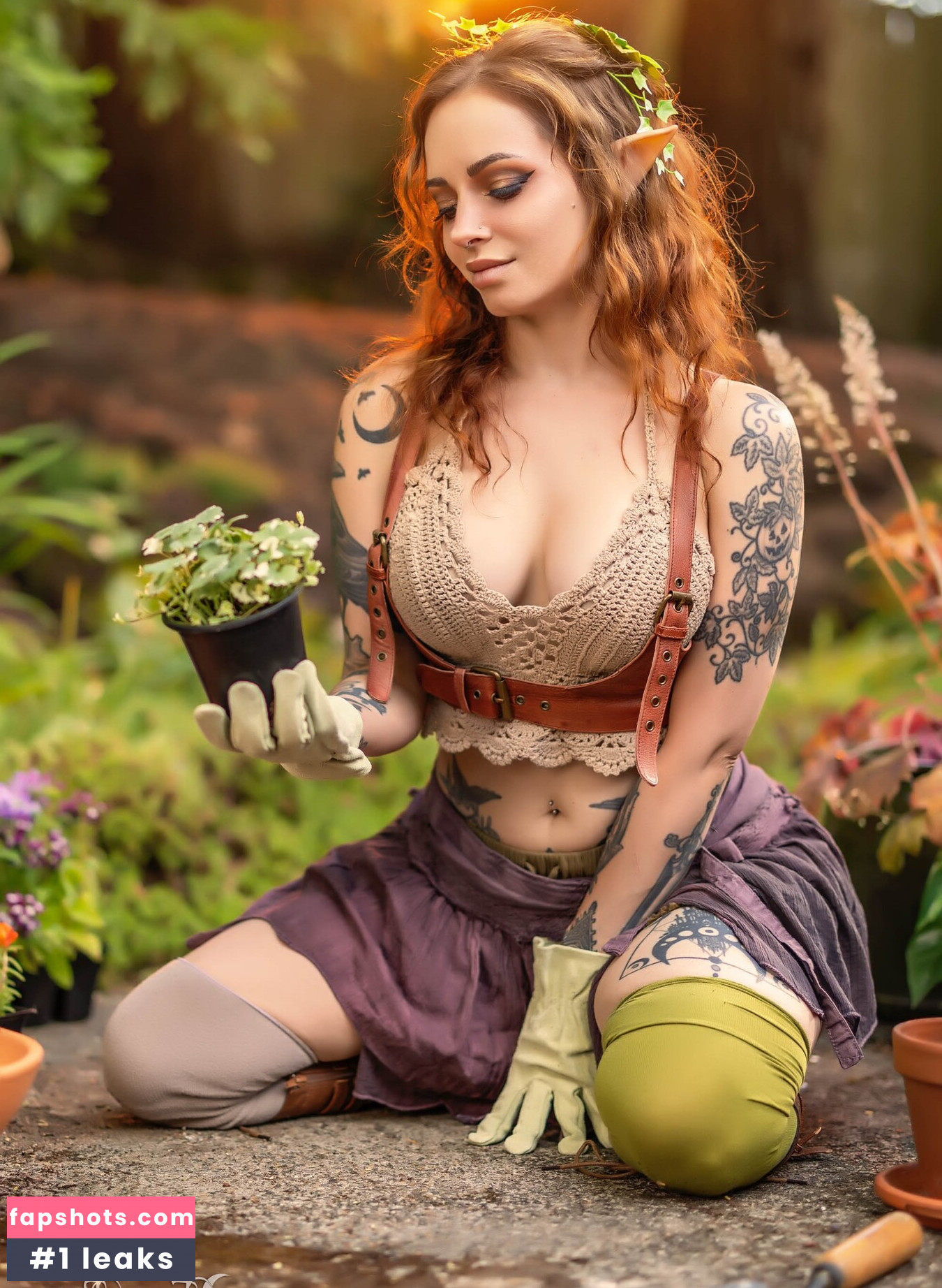 Genevieve gallery photo #77