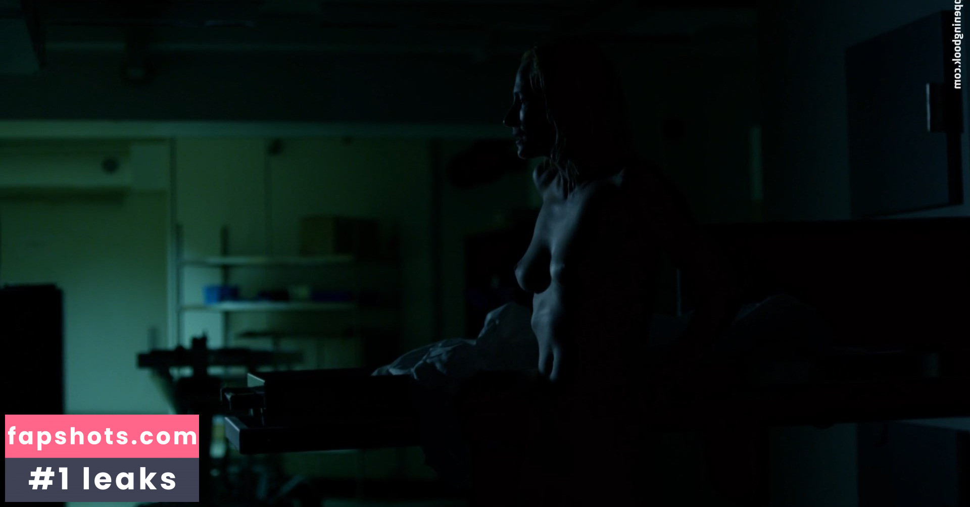 Genevieve O'Reilly Nude Leaks OnlyFans Photos #11 - LeakJerk