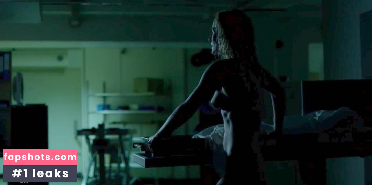 Genevieve O'Reilly Nude Leaks OnlyFans Photos #49 - LeakJerk