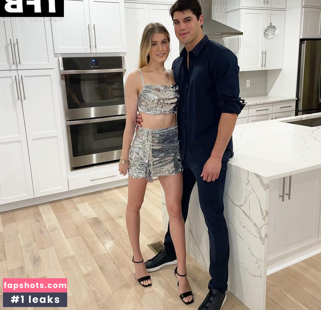 Genie Bouchard gallery photo #34