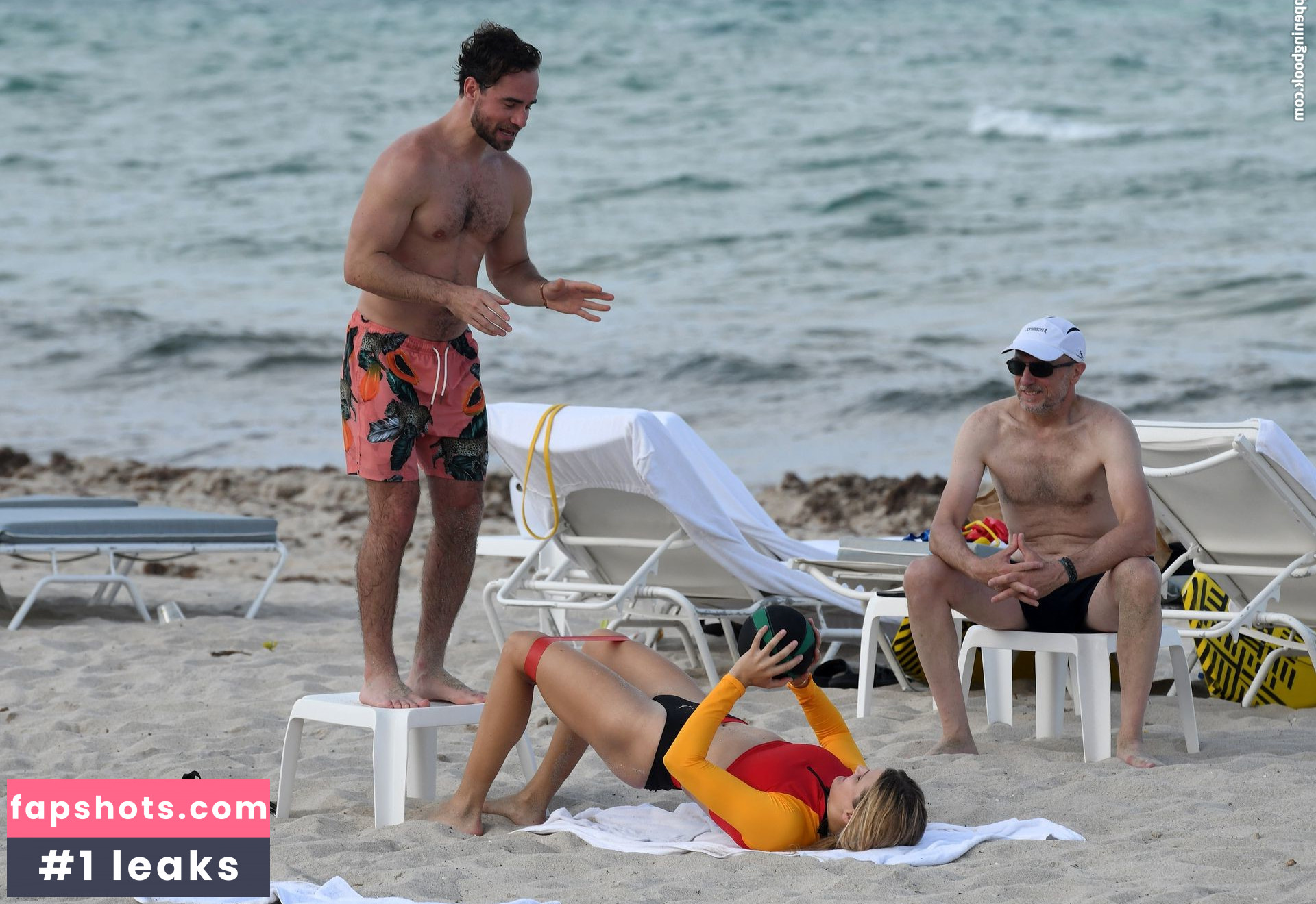 Genie Bouchard gallery photo #97