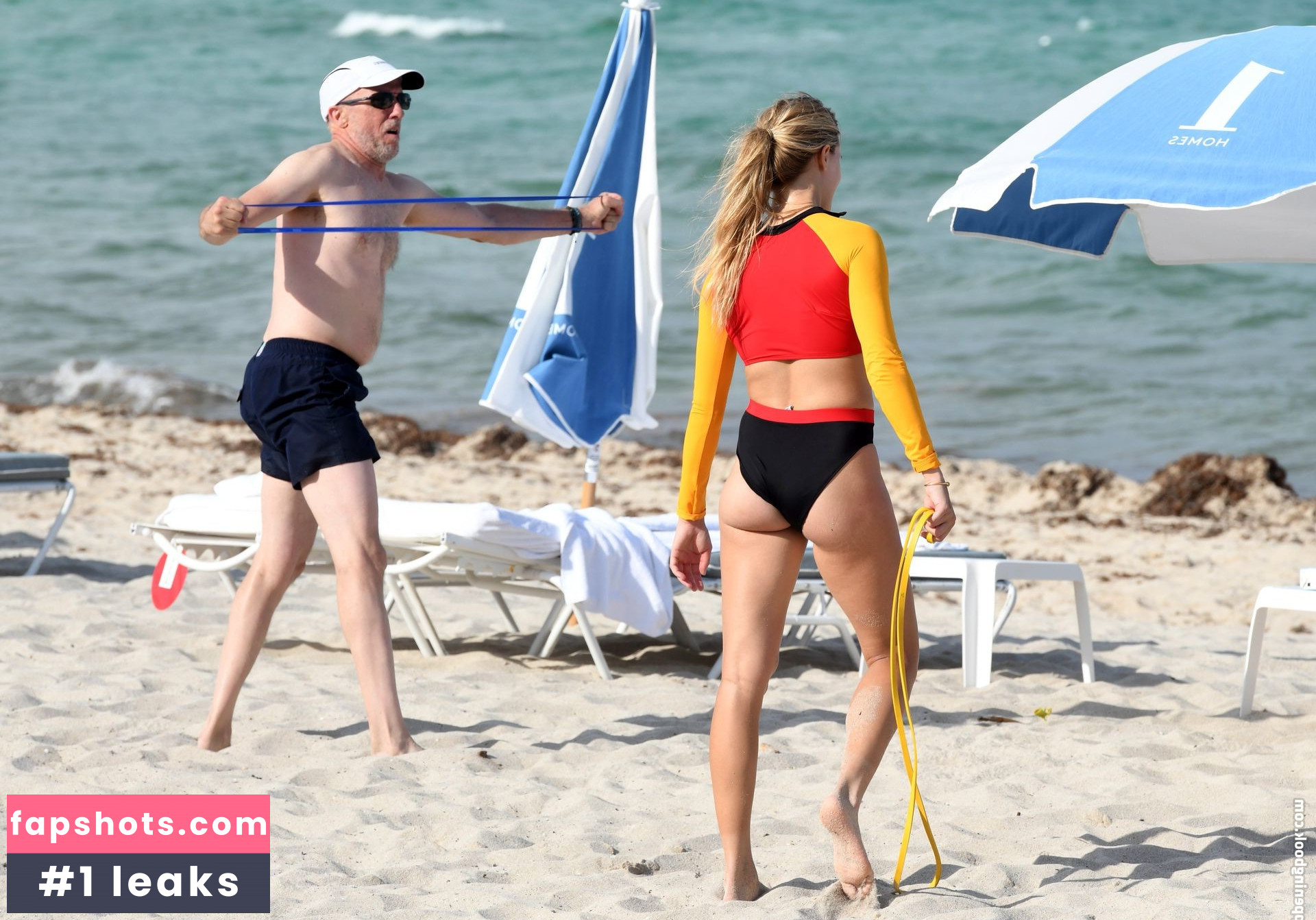 Genie Bouchard gallery photo #100