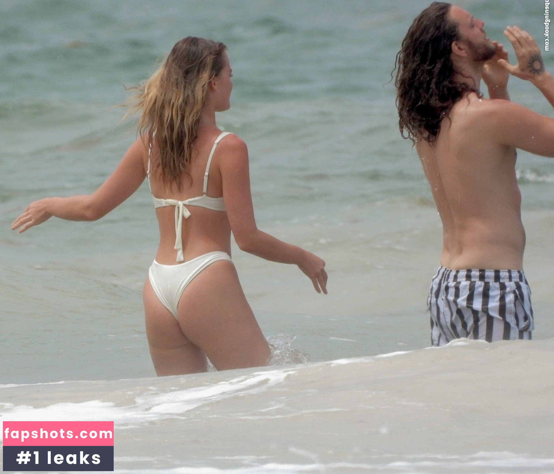 Georgia Gibbs gallery photo #91