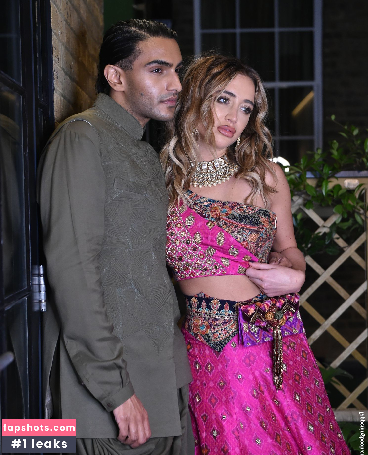 Georgia Harrison gallery photo #122