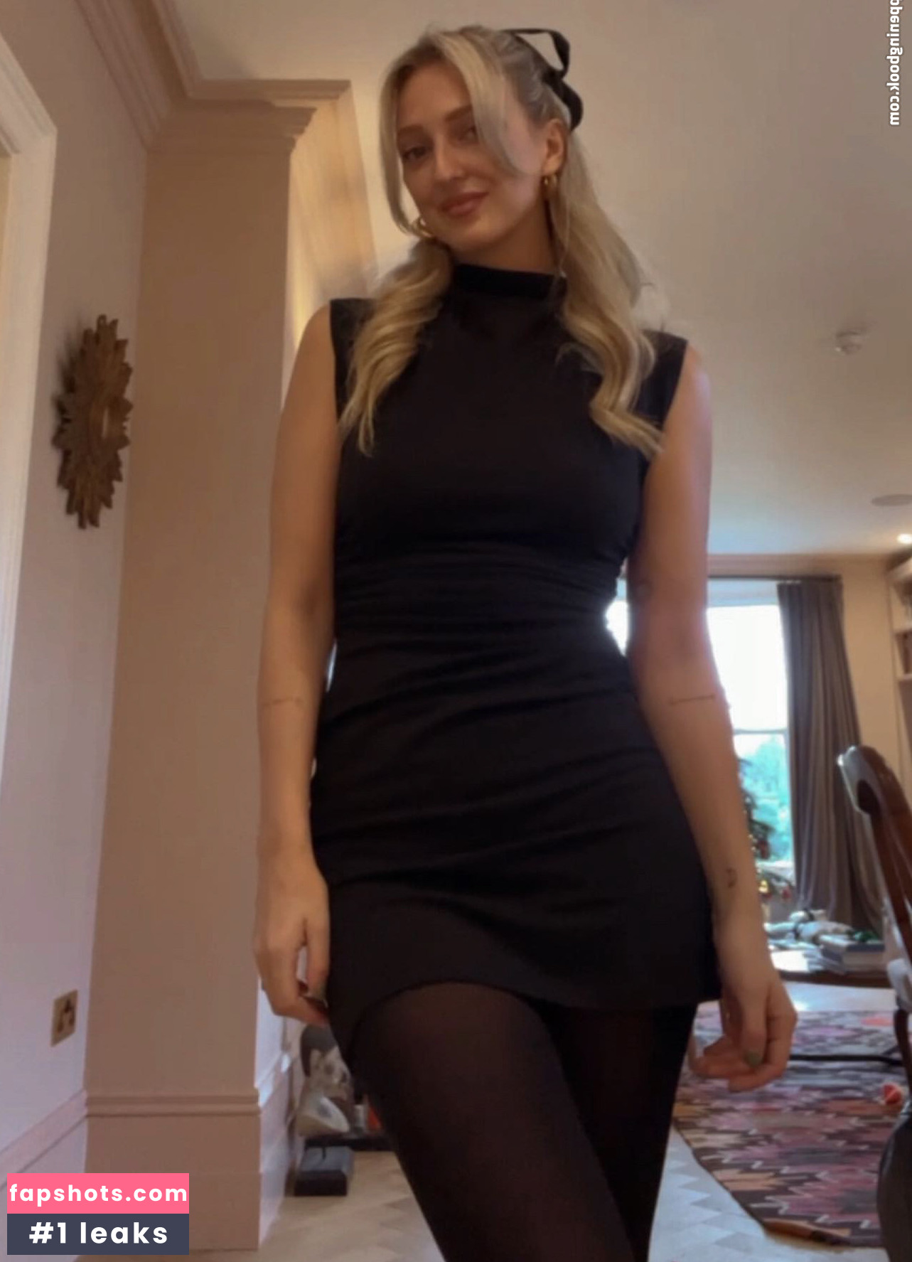 Georgia Hirst gallery photo #11