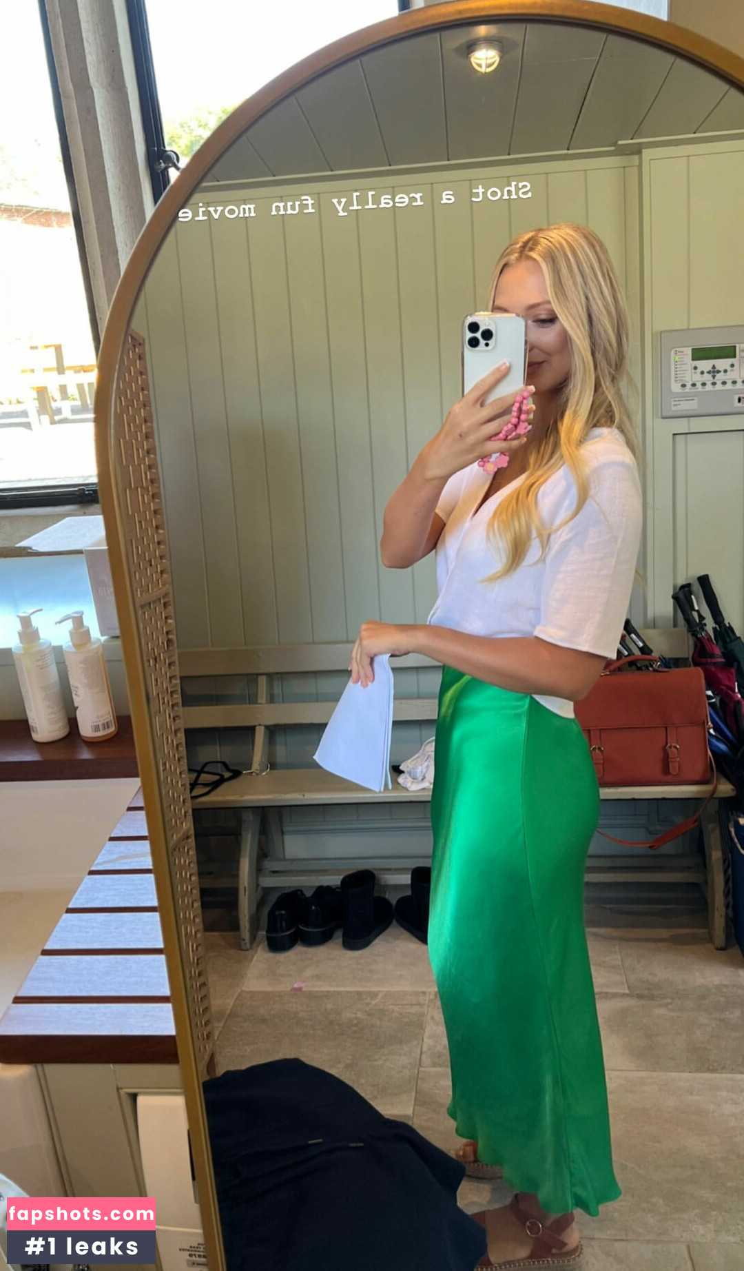 Georgia Hirst gallery photo #12