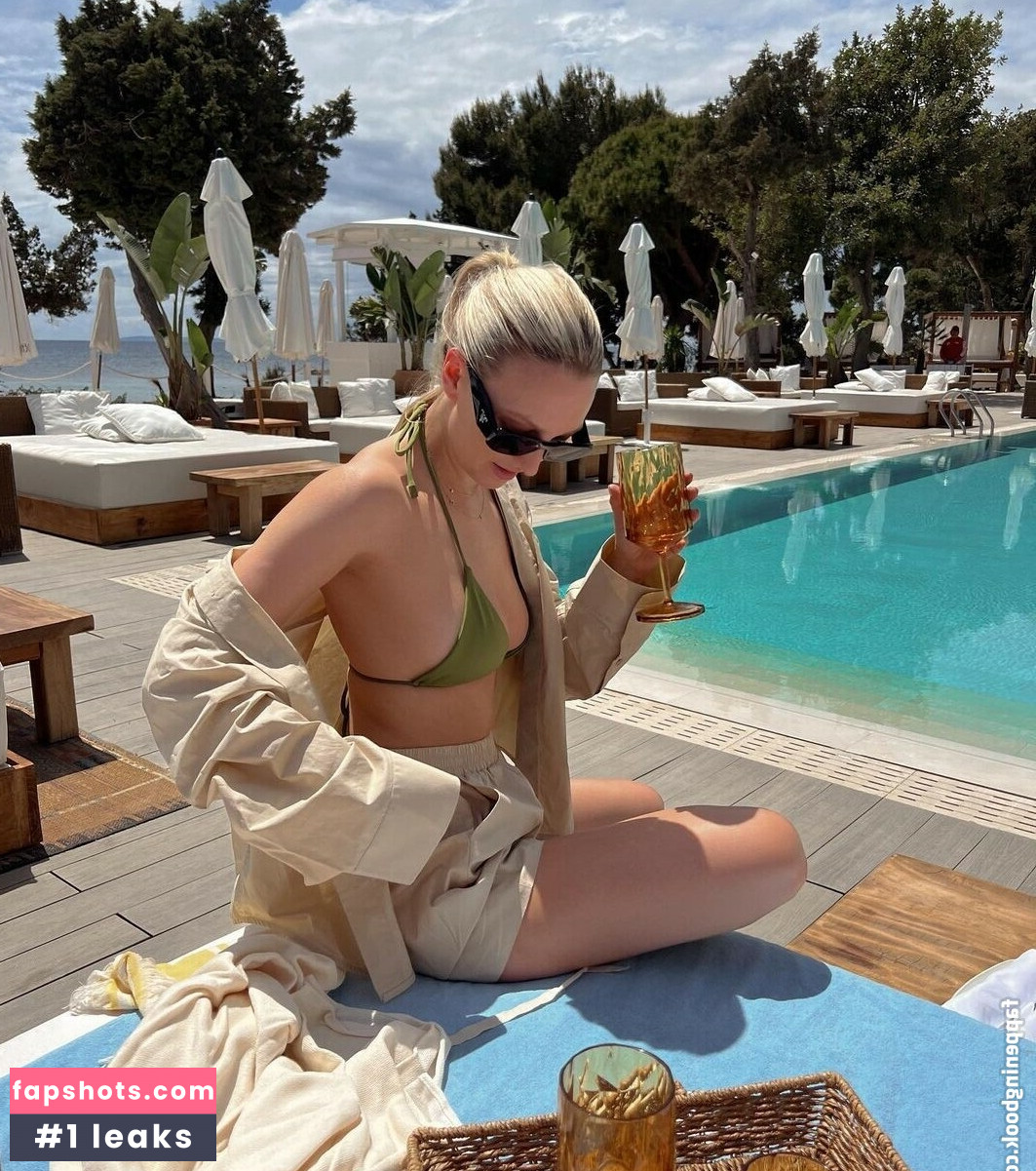 Georgia Hirst gallery photo #3