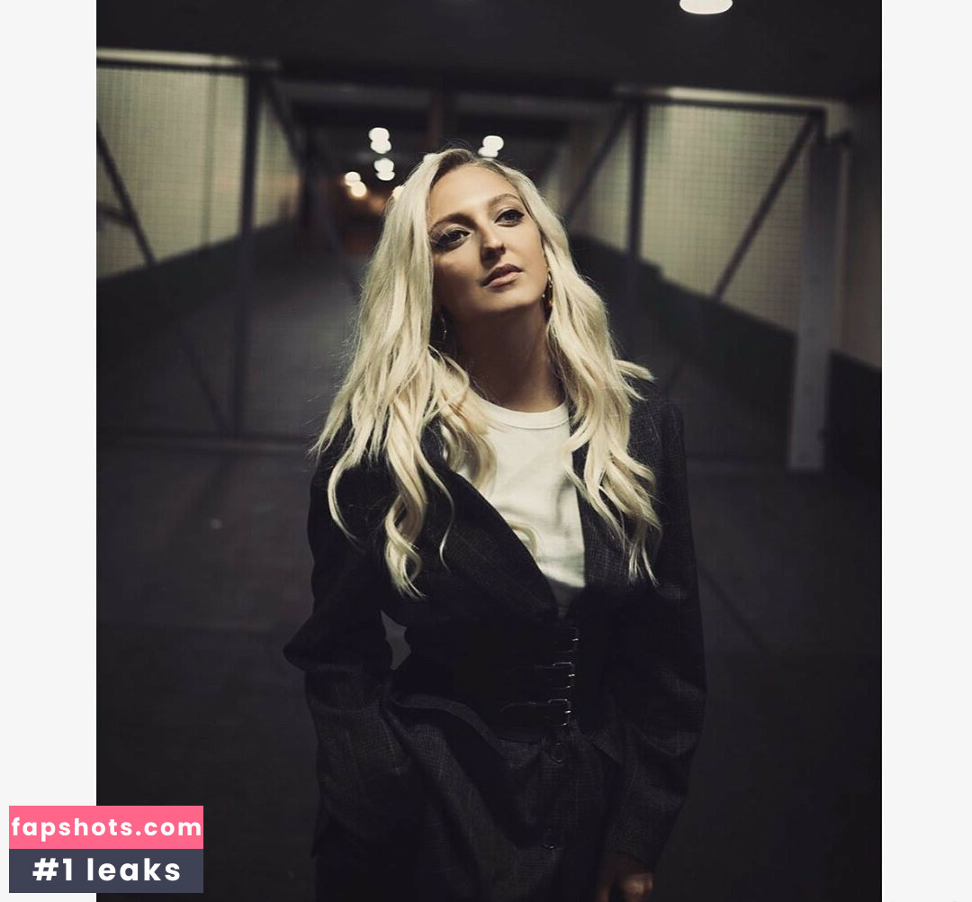 Georgia Hirst gallery photo #25