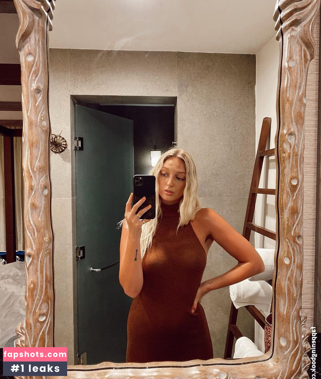 Georgia Hirst gallery photo #50