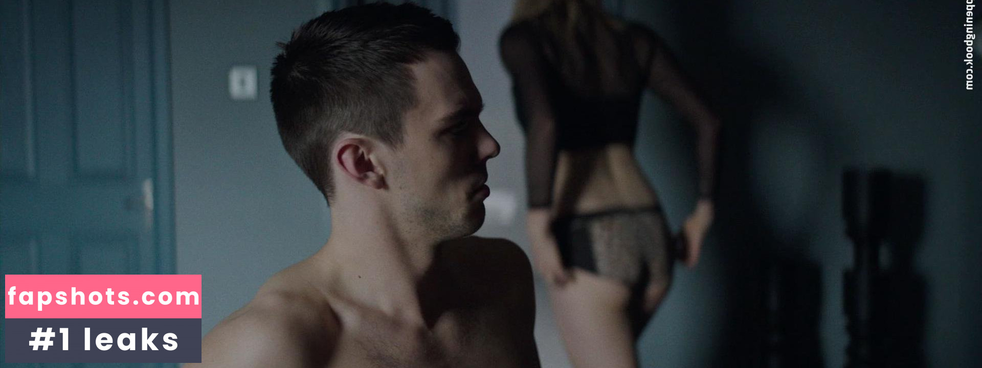 Georgia King gallery photo #8