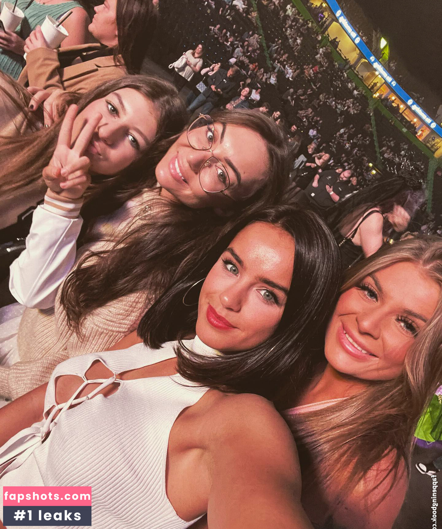 Georgia May Foote gallery photo #190