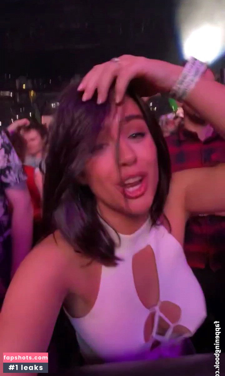 Georgia May Foote gallery photo #198